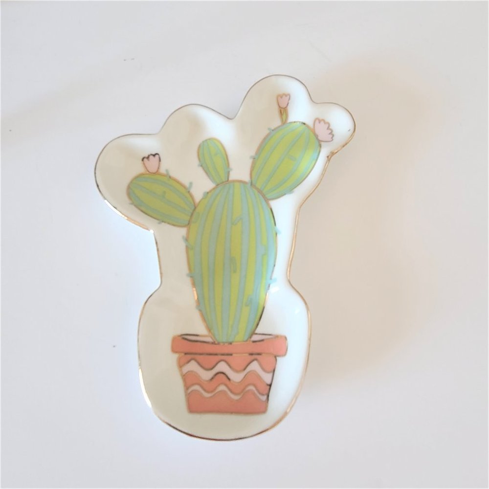 Cactus ceramic trinket dish. - Picture 3 of 4